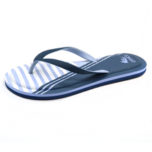 Motif unique de sculpture électrique sur la semelle intérieure en EVA pour homme, chaussons sandales AH-8E016 - Bélier