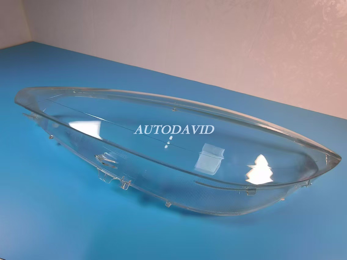 عدسة المصباح الأمامي بيجو 308 TX3 2013 CN OEM:DVD1501-0201-01