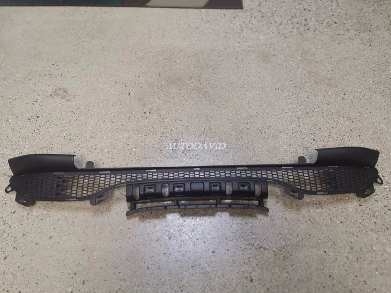 شبك أمامي سفلي بيجو 208 2013 OEM:96738556XT DVD41-0701-06