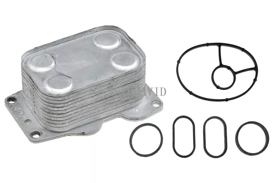 مبرد الزيت لبيجو 208 308 5008 208 3008.citroenC3/4 DS3/4 OEM: 1103T3،1103L3،1103S4،9656830180، 9672654380، 9685997780، 9810152980 HS30-300-017