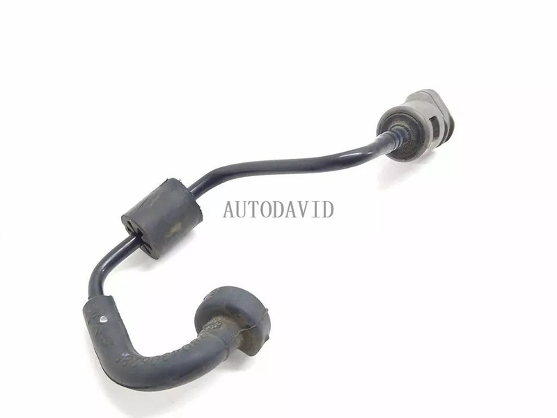 أنبوب فراغ التحكم في أنابيب خط الوقود لبيجو 5008 P87 1.2T OEM: 9804306280 HS02-023-056