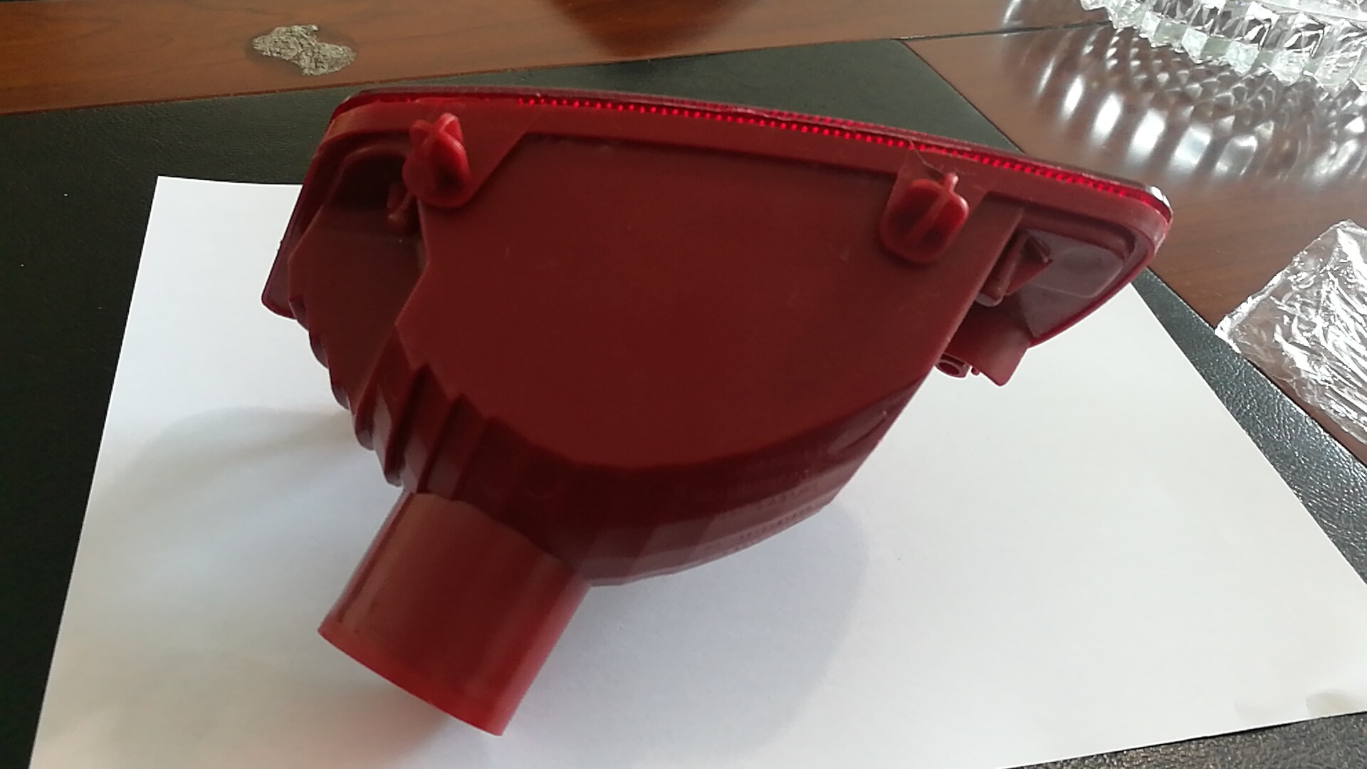 مصباح الضباب الخلفي بيجو 3008 T88R 2015-2018 OEM: LH YL00112380/RH YL00112280 DVD33-0501