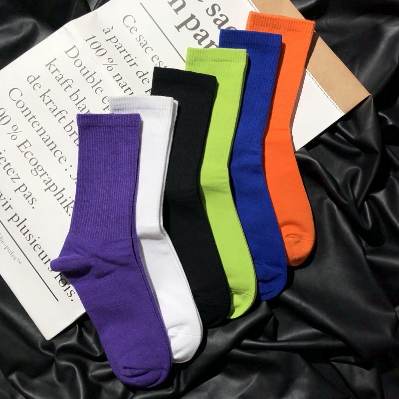 2021 New Design Korea fashion Socks Autumn Winter Pure Colors men women unisex Socks Cotton Mid Stockings Over The Calf Sock