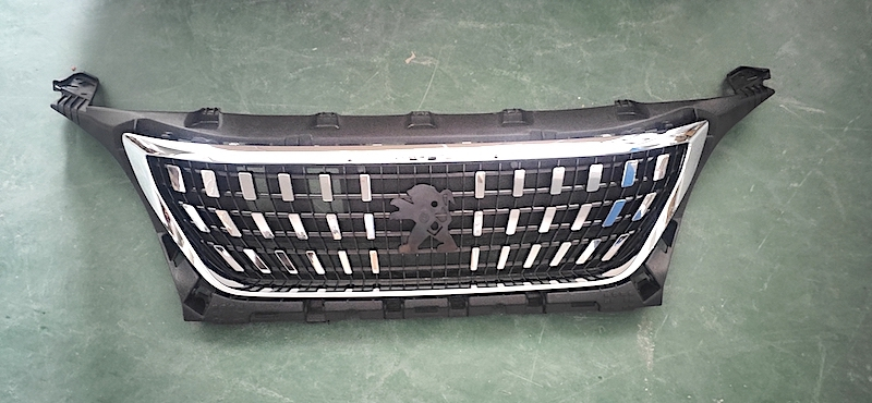 الشبكة الأمامية كاملة بيجو 4008 2017 الصين (P84)/بيجو 3008 5008 في الخارج 2017 DVD39-0701-04