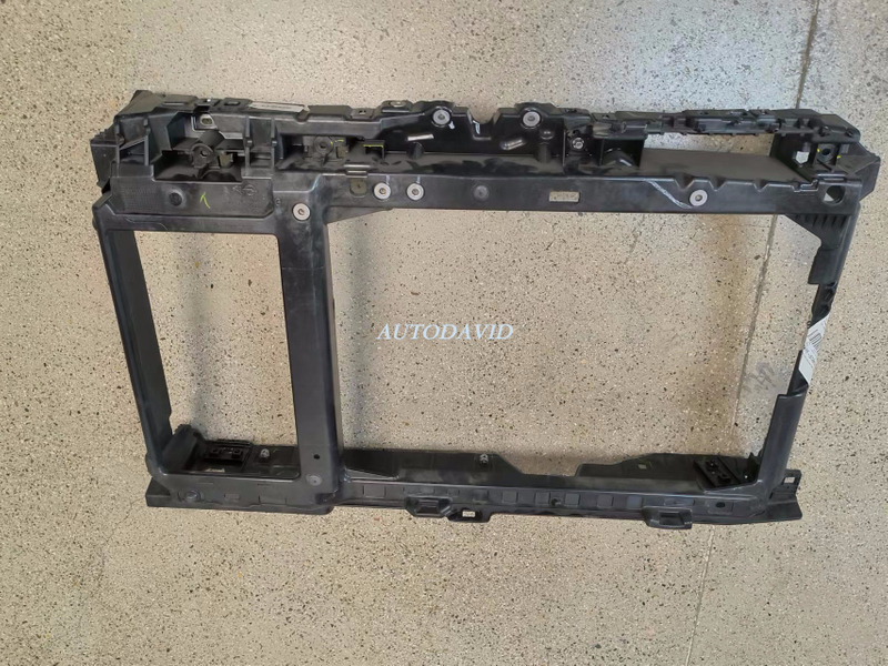 غطاء مروحة بدون فتحة بيجو 208 2019 OEM:9823718480 DVD56-1301