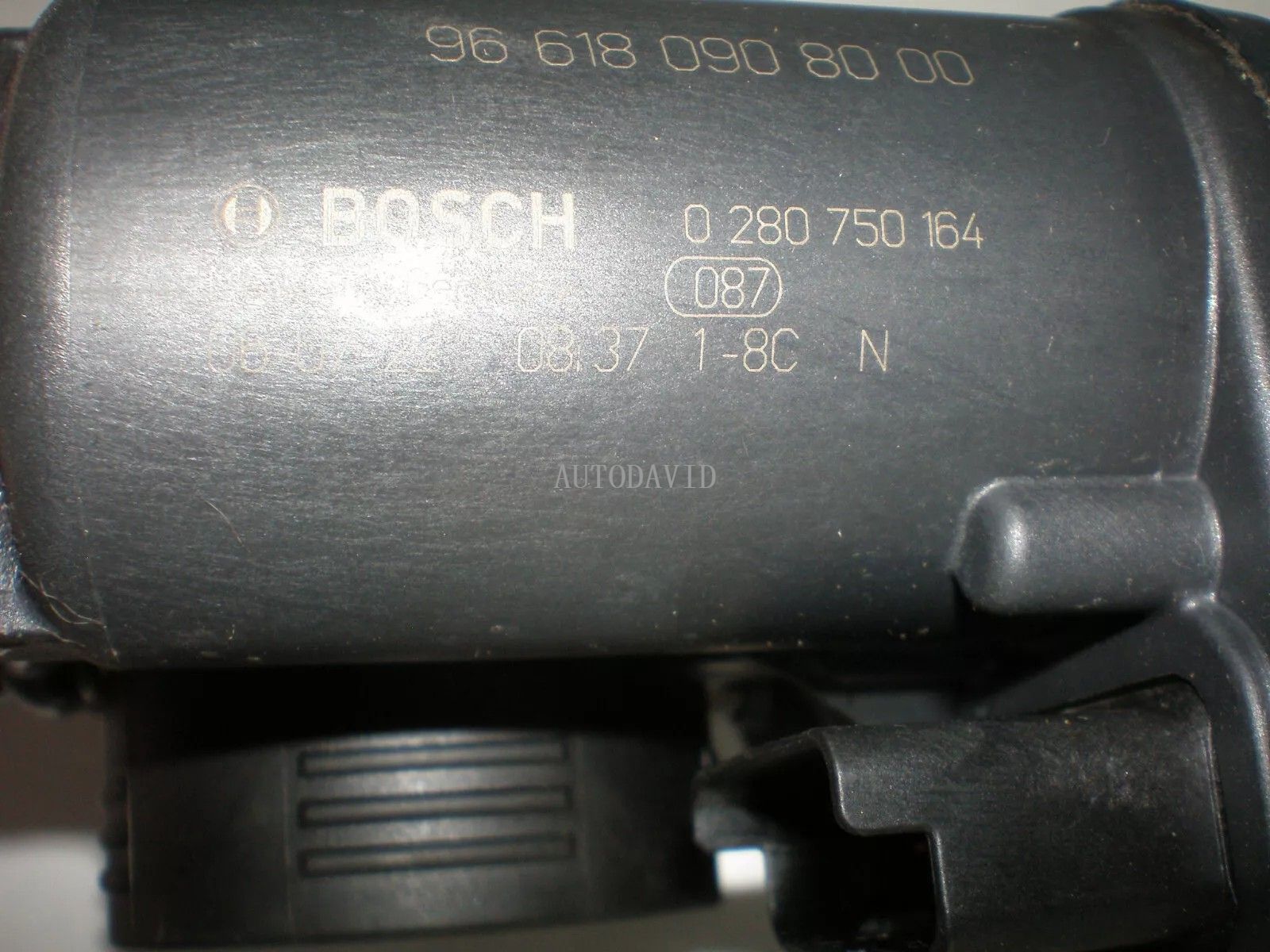 جسم الخانق لبيجو 206,307/T63.Citroen C4, Berlingo OEM: 163637,1635z8, 9661809080 HS04-043-008. صانع المعدات الأصلية: MF299G،0280750164