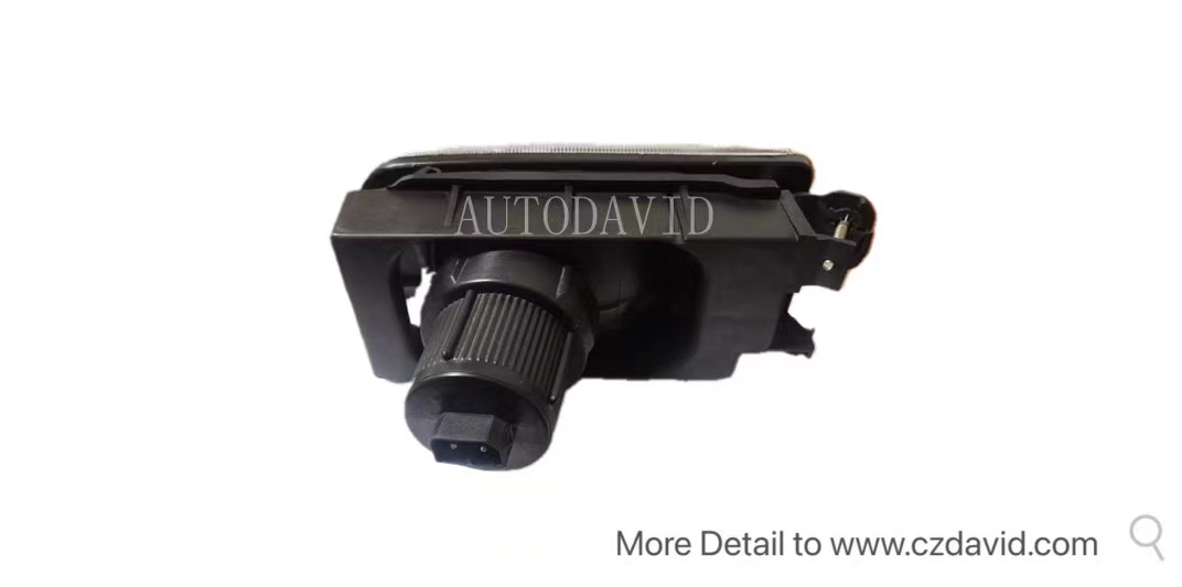 مصباح ضباب بدون لمبة BMW 7 E32 E34 1988-1994 OEM: LH 63171390879/RH 63171390880