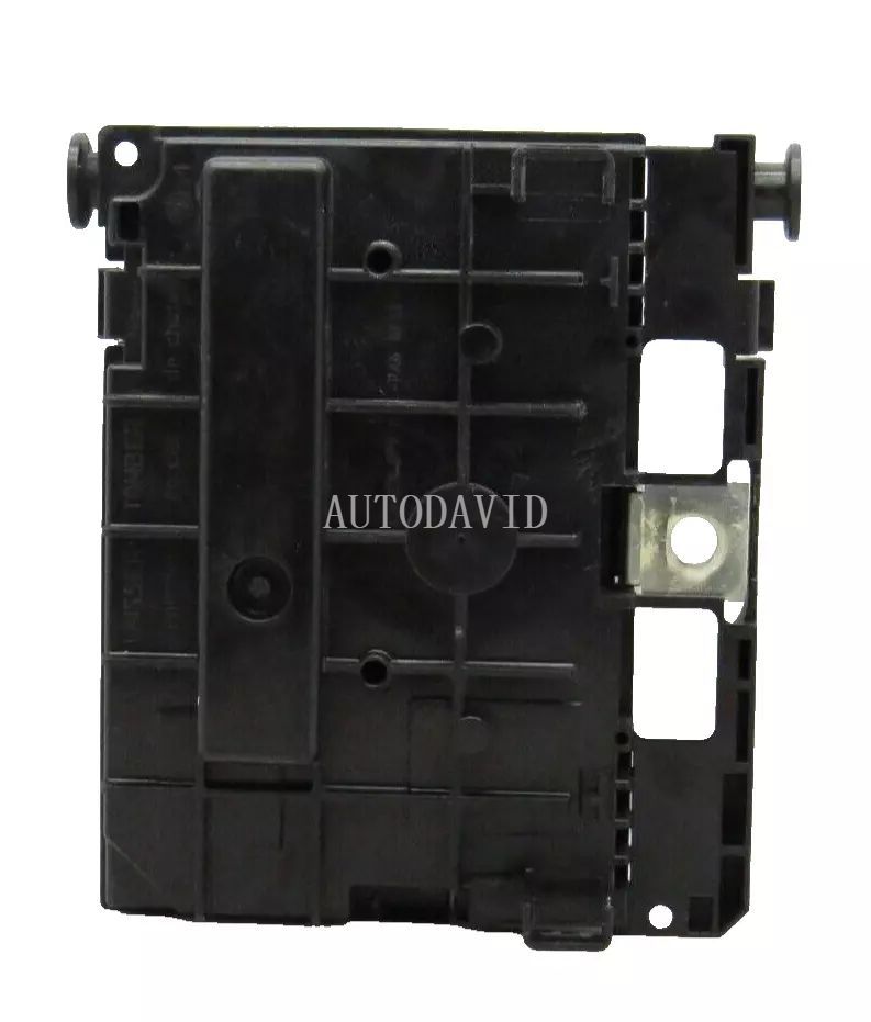 صندوق فيوز المحرك BSM الجمعية لبيجو 307 1.6/16 فولت OEM: 9661708280 BSM-L11-00 BSML1100 HS01-042-003