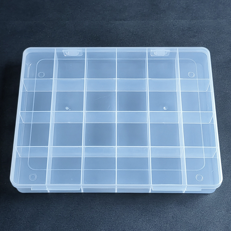 24 Grid Plastic Organizer Box 26.2x20.8x3.5cm