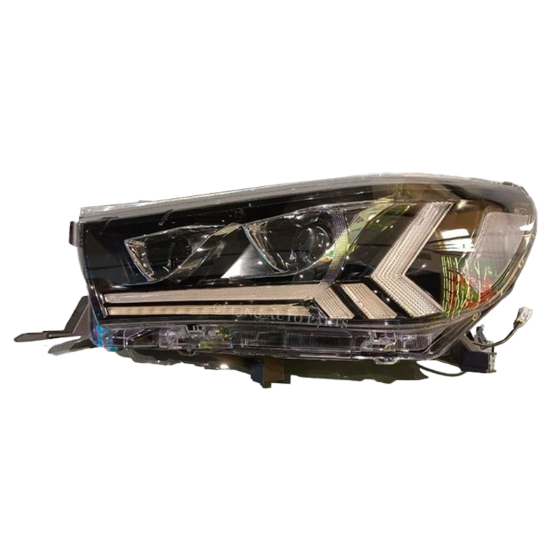 Toyota Hilux Revo 2016 Headlight Faro anteriore Toyota Hilux Revo 2016