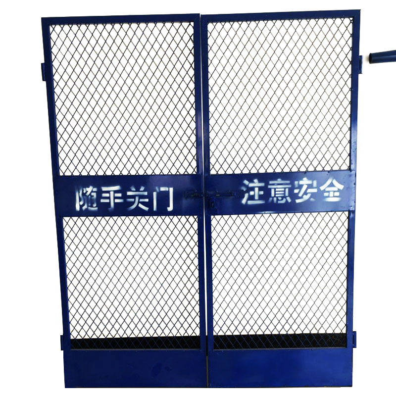 施工电梯门升降机防护门施工电梯楼层防护门