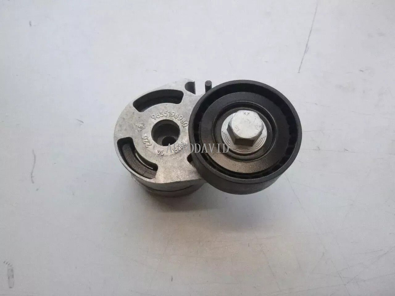 مجموعة بكرة الموتر لبيجو 206 407 307 سيتروين C4/5/8 البلاستيك OEM: 575189A 9638380780A 9655198980A Y40115980AA HS01-017-029A