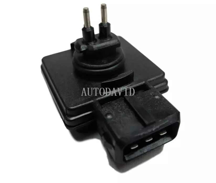 خزان تمديد المبرد مستشعر مستوى السوائل لسيتروين بيجو 3PIN ، Shor OEM: 1306J0 1306CE 1306E9 9646901580 9609955680 HS02-027-066