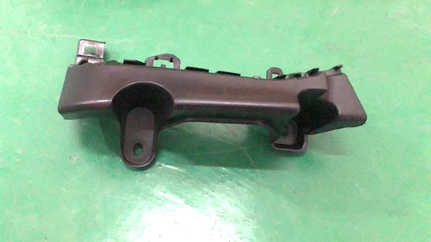 دعم المصباح الخلفي بيجو 301 M33 2013 OEM: 1608729480 DVD09-0801-03