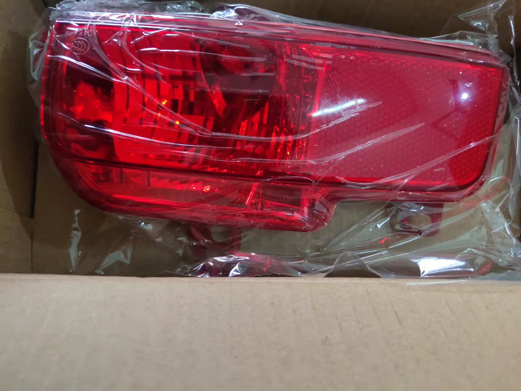 كشاف ضباب خلفي LH بيجو 206+/ 207 2008 OEM:6350GX DVD14-0501