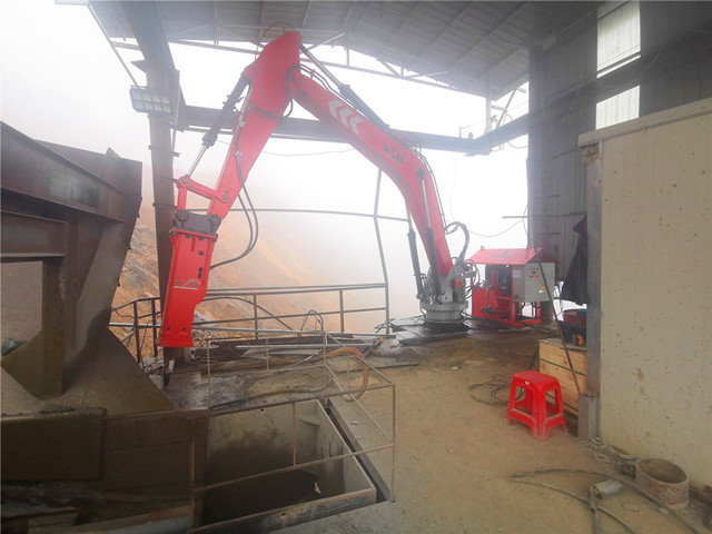 Pedestal Boom Rockbreaker for Primary Crushers প্রাথমিক crushers জন্য পেডেস্টাল বুম রকব্রেকার