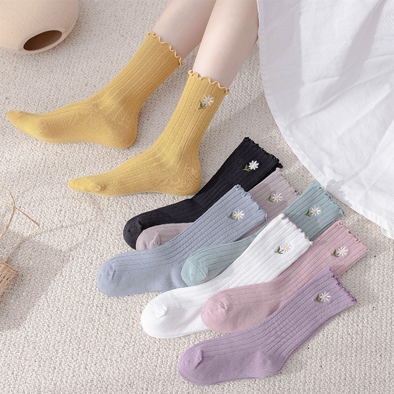 Wholesale fashion cotton girls long colorful slouch socks womens tube breathable sports women socks