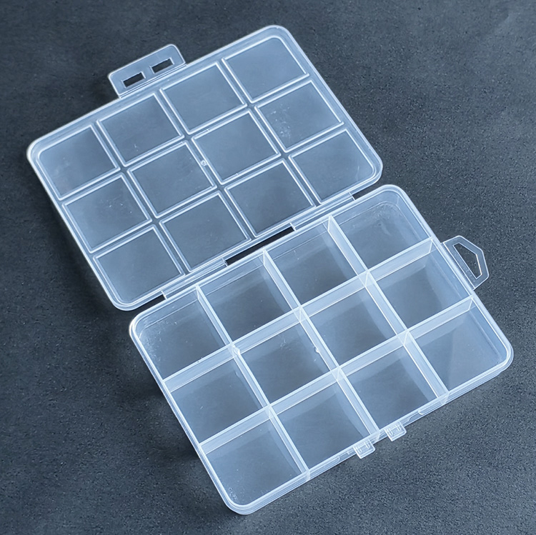 12 Grids Plastic Organizer Box 13.6x9.7x1.8cm