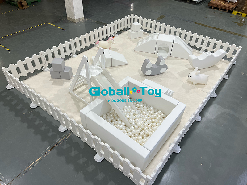 Safe Foam Play Equipment for Toddlers Equipo de juego de espuma seguro para niños pequeños