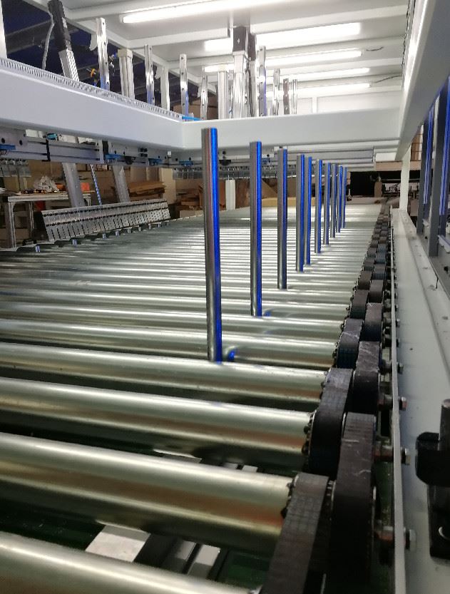 Box feeding location device باکس فیڈنگ لوکیشن ڈیوائس