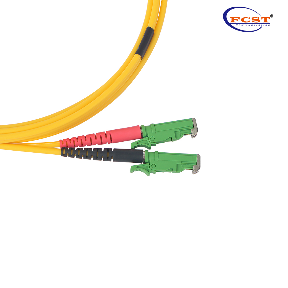 E2000APC-E2000APC Duplex SM 2m PVC 2.0mm Câble de raccordement fibre optique