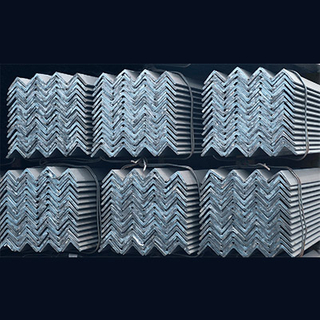 En Strandard Equal Angles