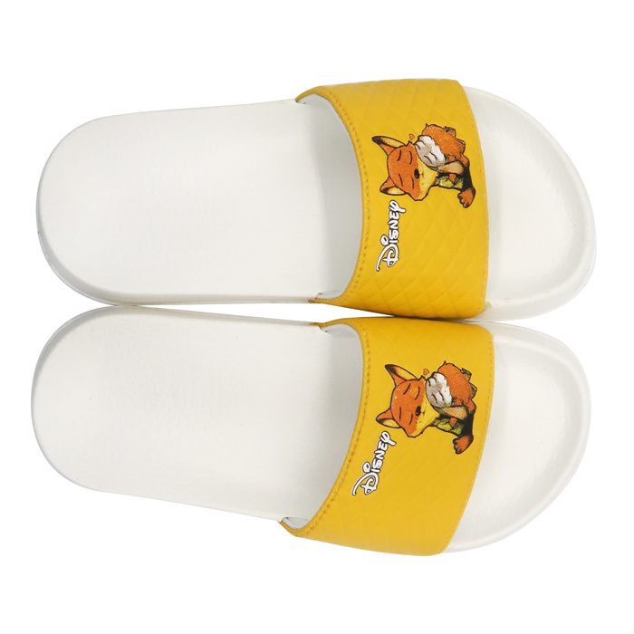 zapatillas de dise&ntilde;o de Disney