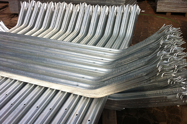 Bent Top Palisade Fence