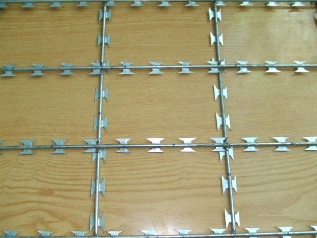 Welded Razor Mesh