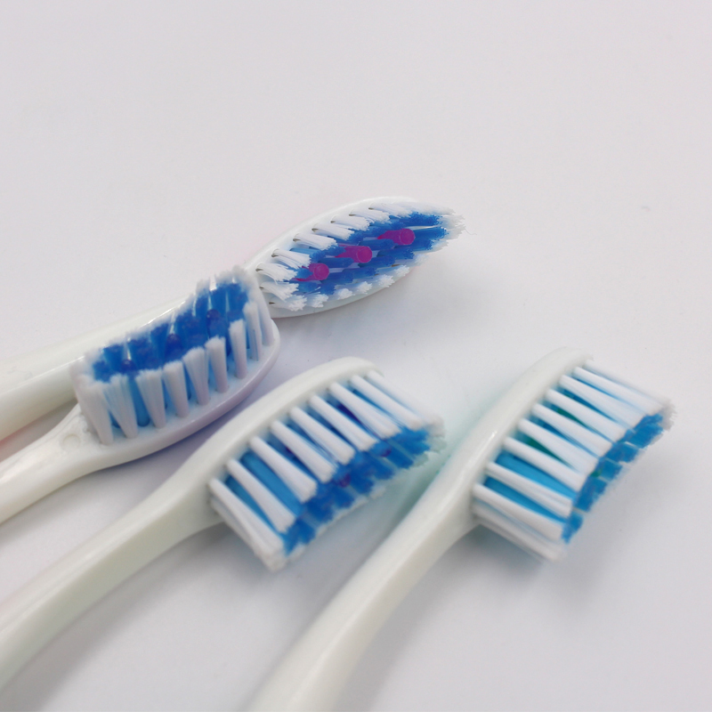 Cepillo de dientes para masaje de encías
