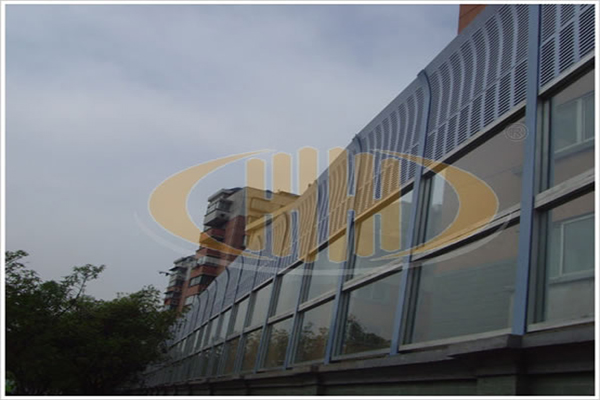 Community Noise Barrier