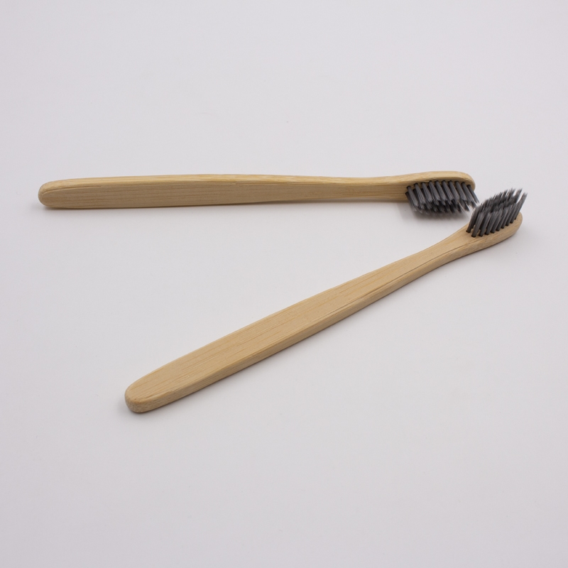 Cepillo de dientes de bambú económico