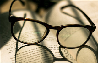 What Are the Functions of Multifocal Glasses?