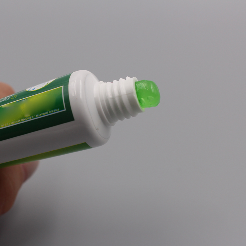 Toothpaste in Hydrated Silica Formula, pastes in gel colors