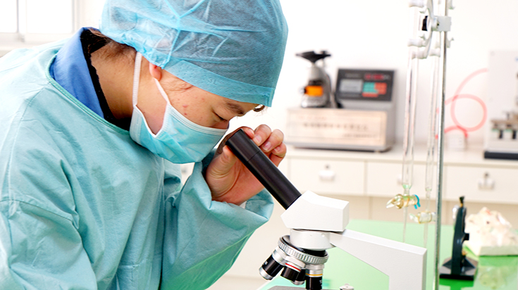 关于我们幻灯片03