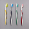 Cepillo de dientes para adultos de goma en forma de V