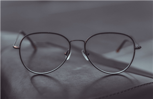 Reading Glasses Need To Be Replaced Regularly