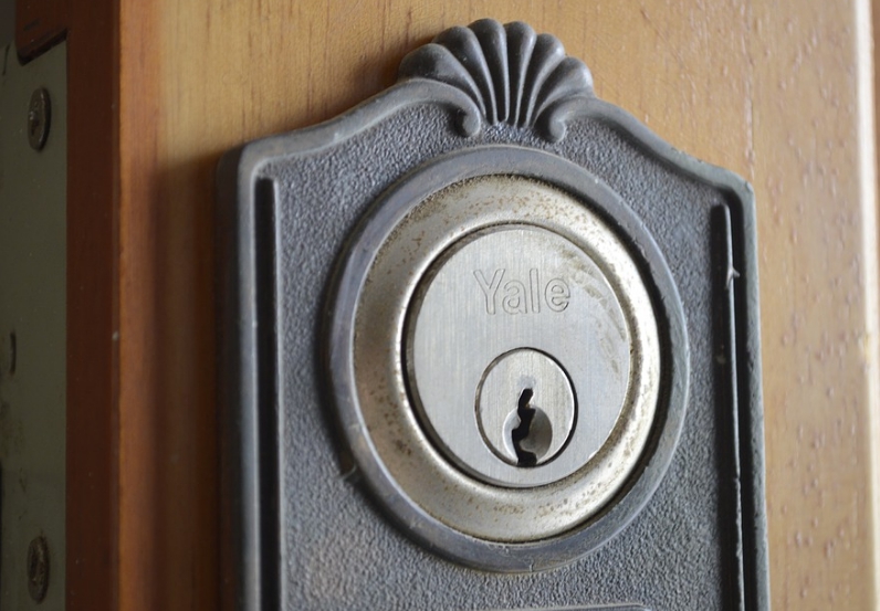 60-1-door bolt lock 60-1-door bolt lock