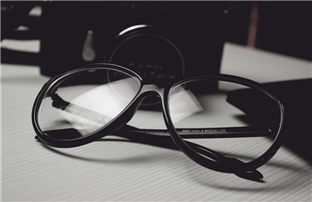 What Is the Impact of the Epidemic on China's Glasses Industry?