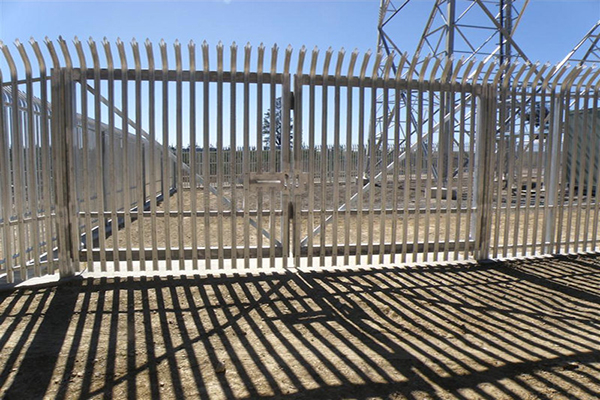 Palisade Fence Gate