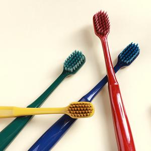New Tech PBT Cepillo de dientes para adultos