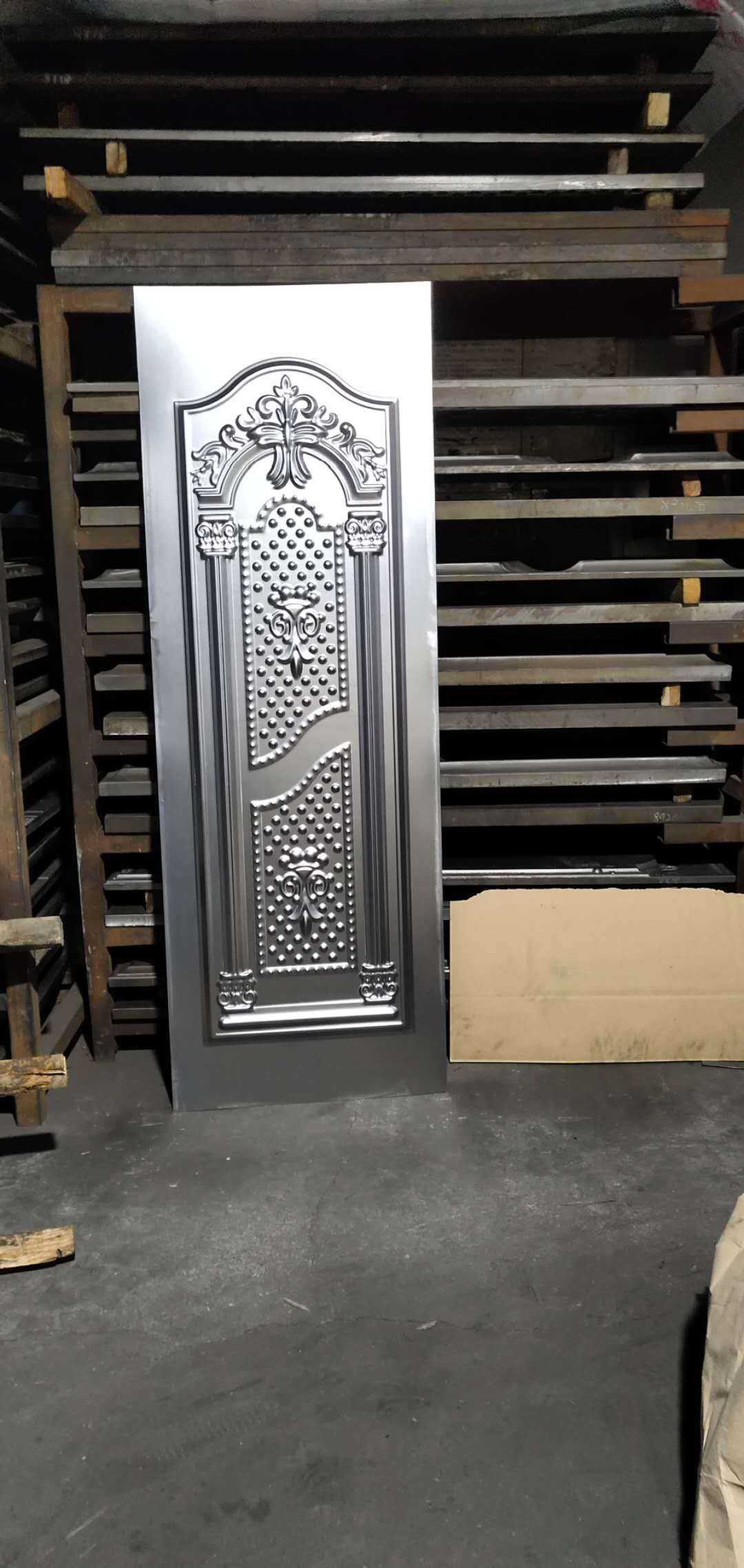 China Phipulo Hot Sale Top Grade Door Sheet Skin Embossed Steel Plate For Sale