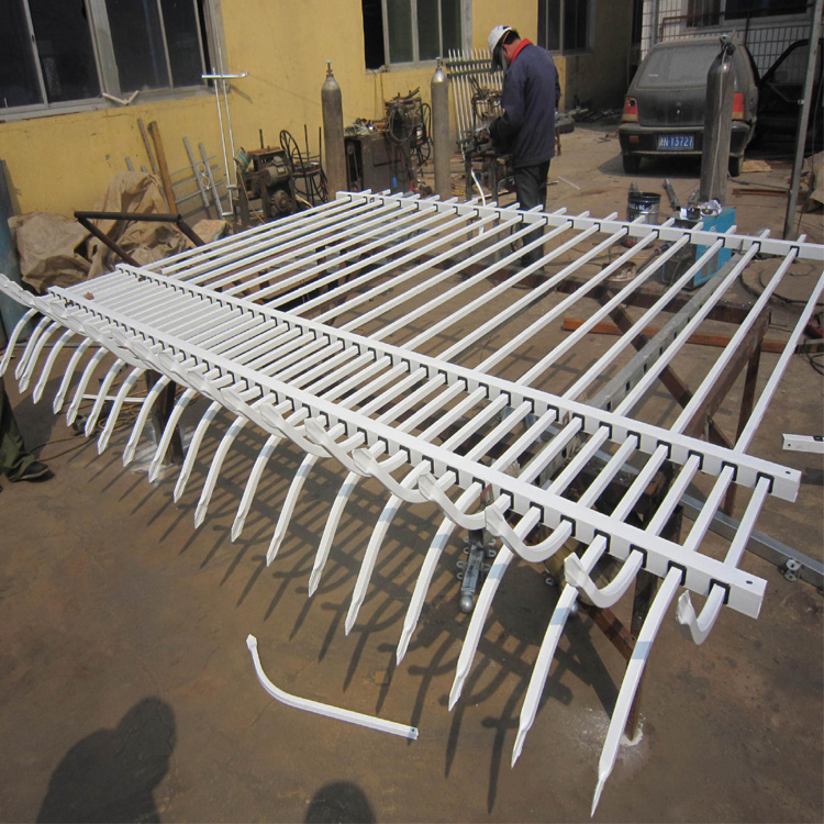 三横梁锌钢护栏 喷塑铁艺围栏锌钢护栏