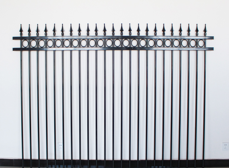 Spearhead Top Iron Fence