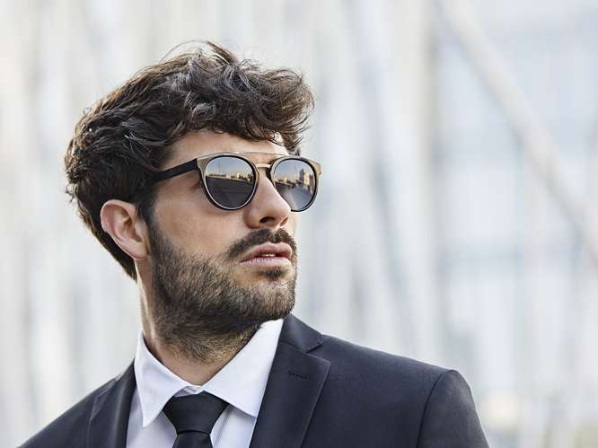 What happens to myopia without glasses?