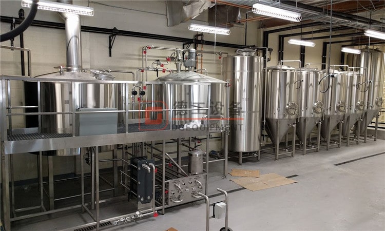 MASHING SYSTEM AND FERMENTATION TANK