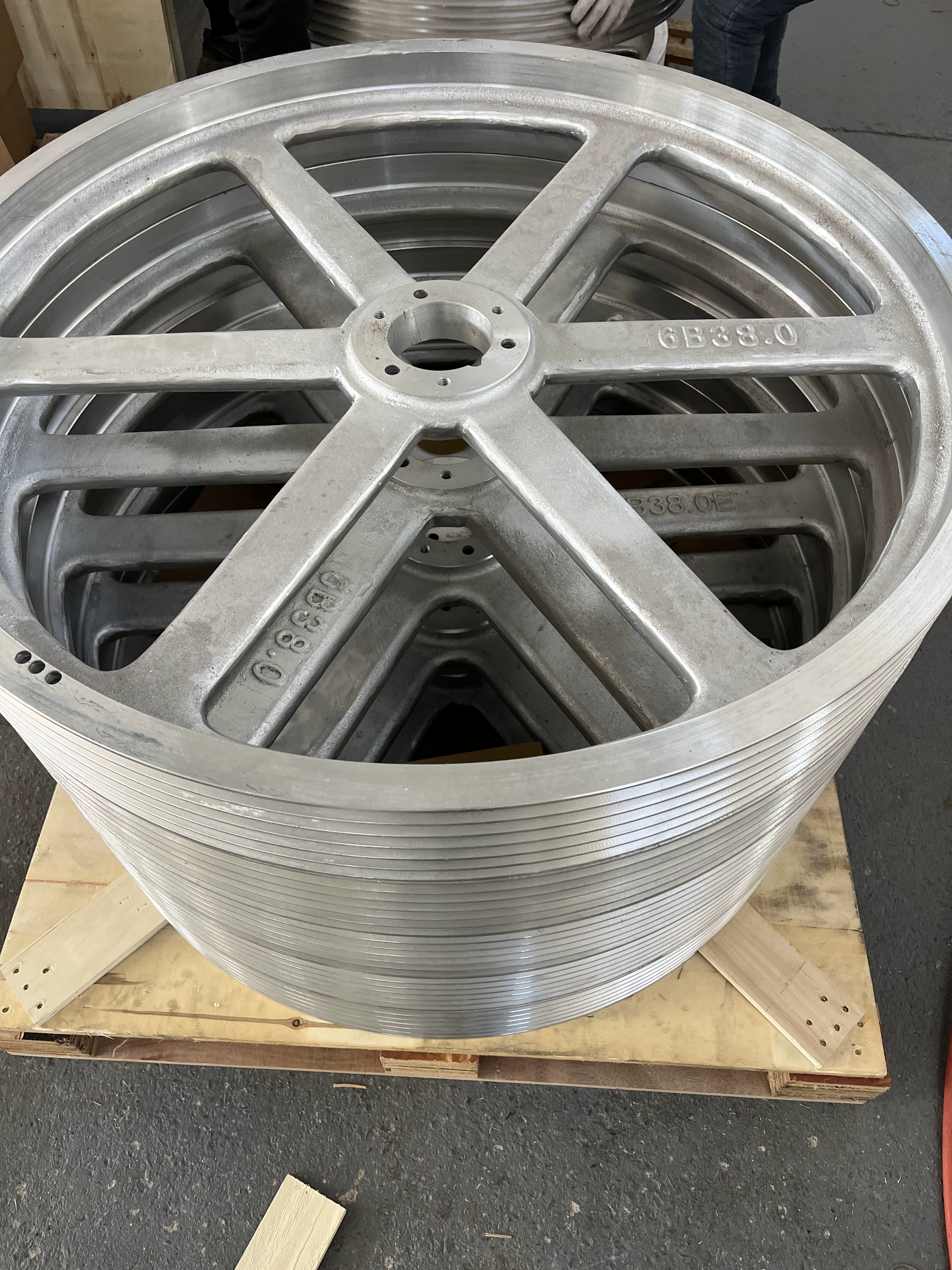 V-Belt pulley for evapco cooling tower بكرة الحزام V لبرج التبريد إيفابكو