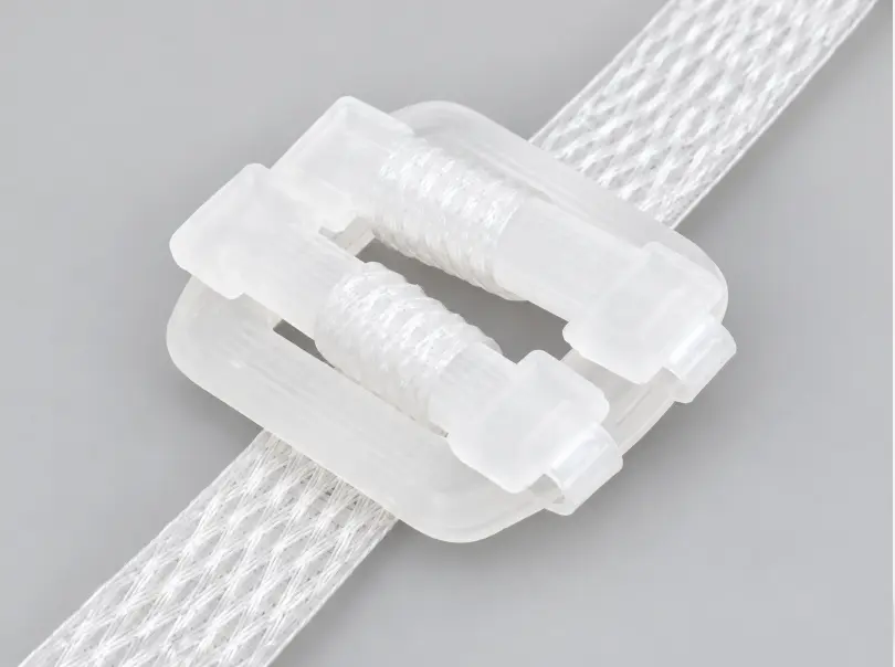 PP Strapping with Plastic Buckle สายรัด PP ยึดด้วยตัวล็อคพลาสติกโปร่งแสง