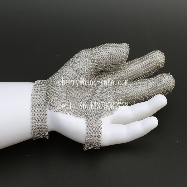 Zhong He Ring Mesh Safety Products attended the 116th Anping Mesh Fair