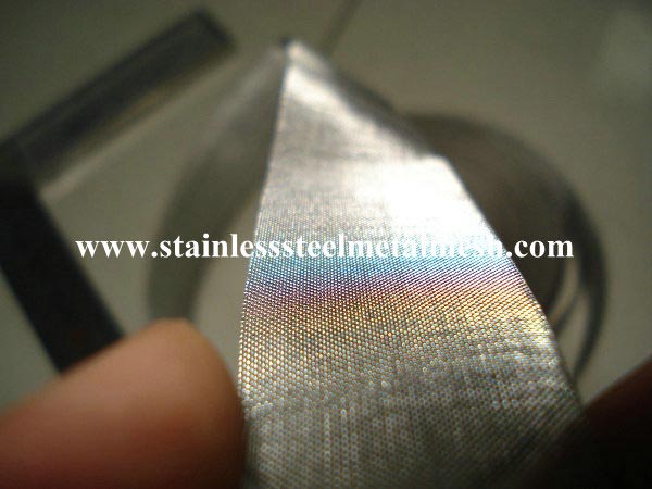 Stainless Steel Wire Mesh Slitting Services